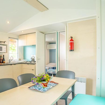 Happy Camp Mobile Homes In Butterfly Camping Village Peschiera del Garda Exterior photo
